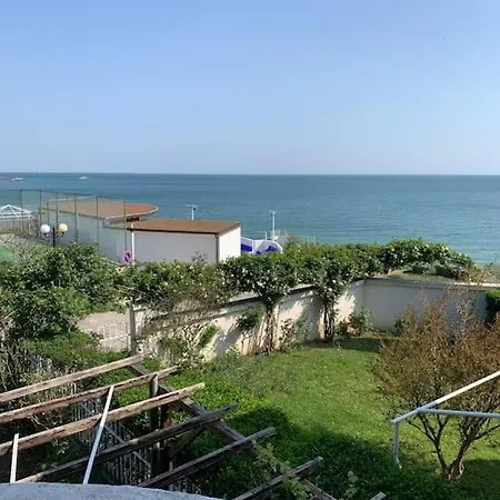 Case de vacanță яна